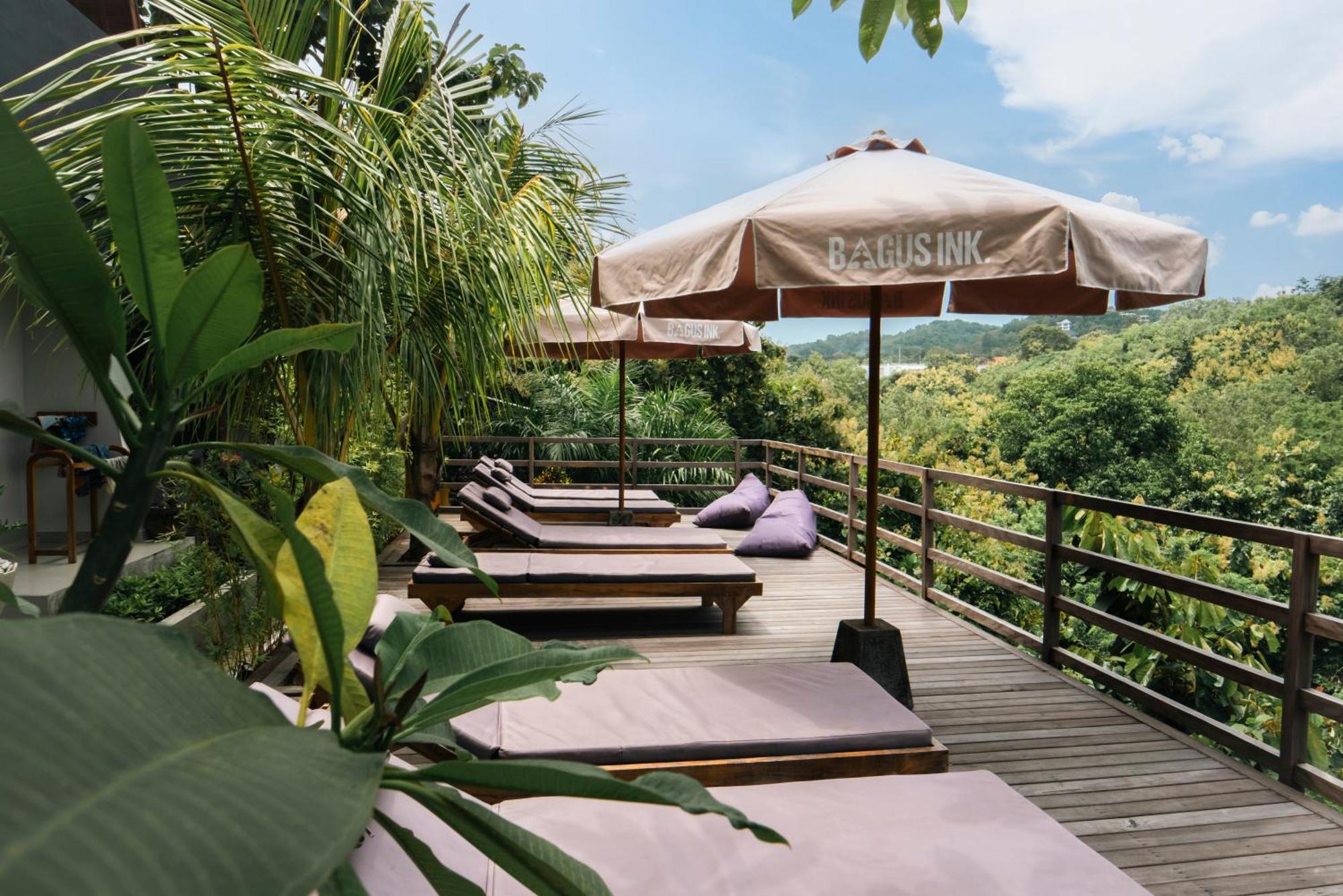 Bagus Ink Surf Camp Hostel Uluwatu  Exterior photo